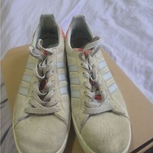 Adidas Campus 00s